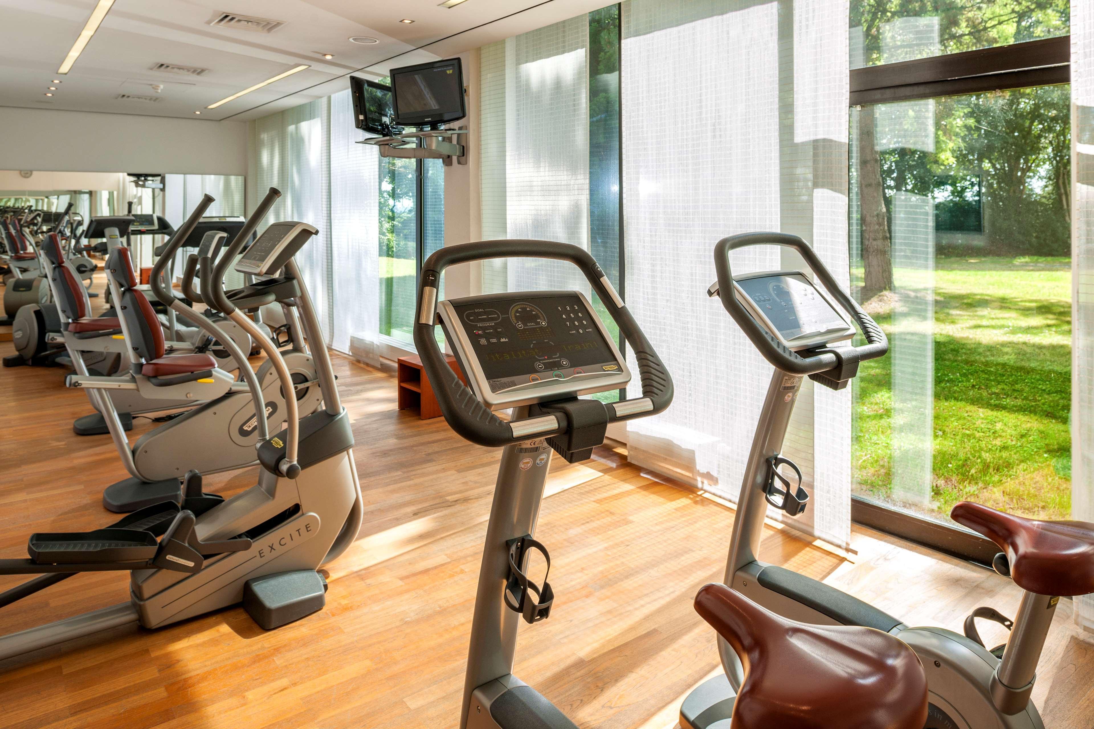 Dorint Main Taunus Zentrum Frankfurt Sulzbach Sulzbach  Ngoại thất bức ảnh