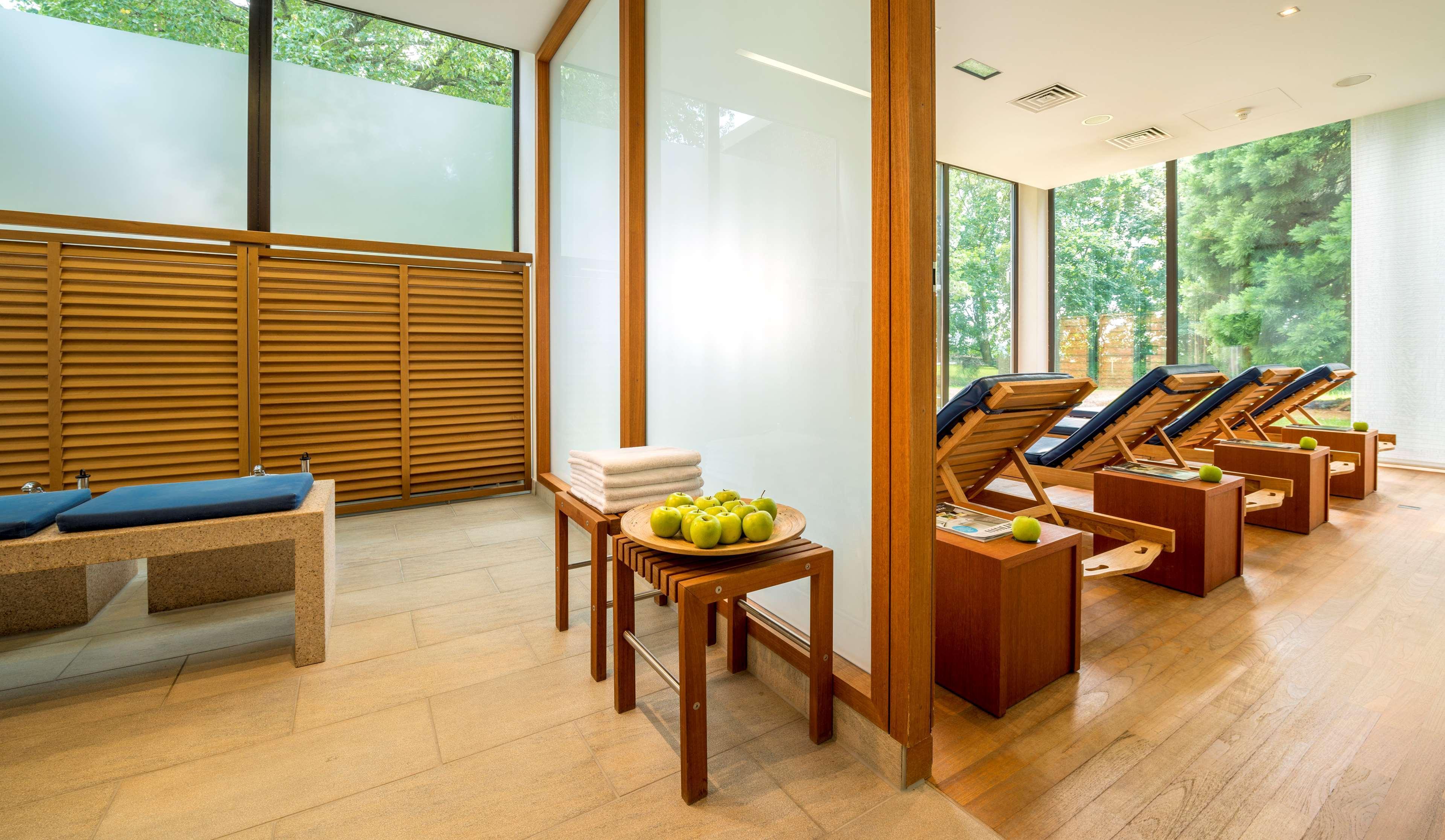 Dorint Main Taunus Zentrum Frankfurt Sulzbach Sulzbach  Ngoại thất bức ảnh
