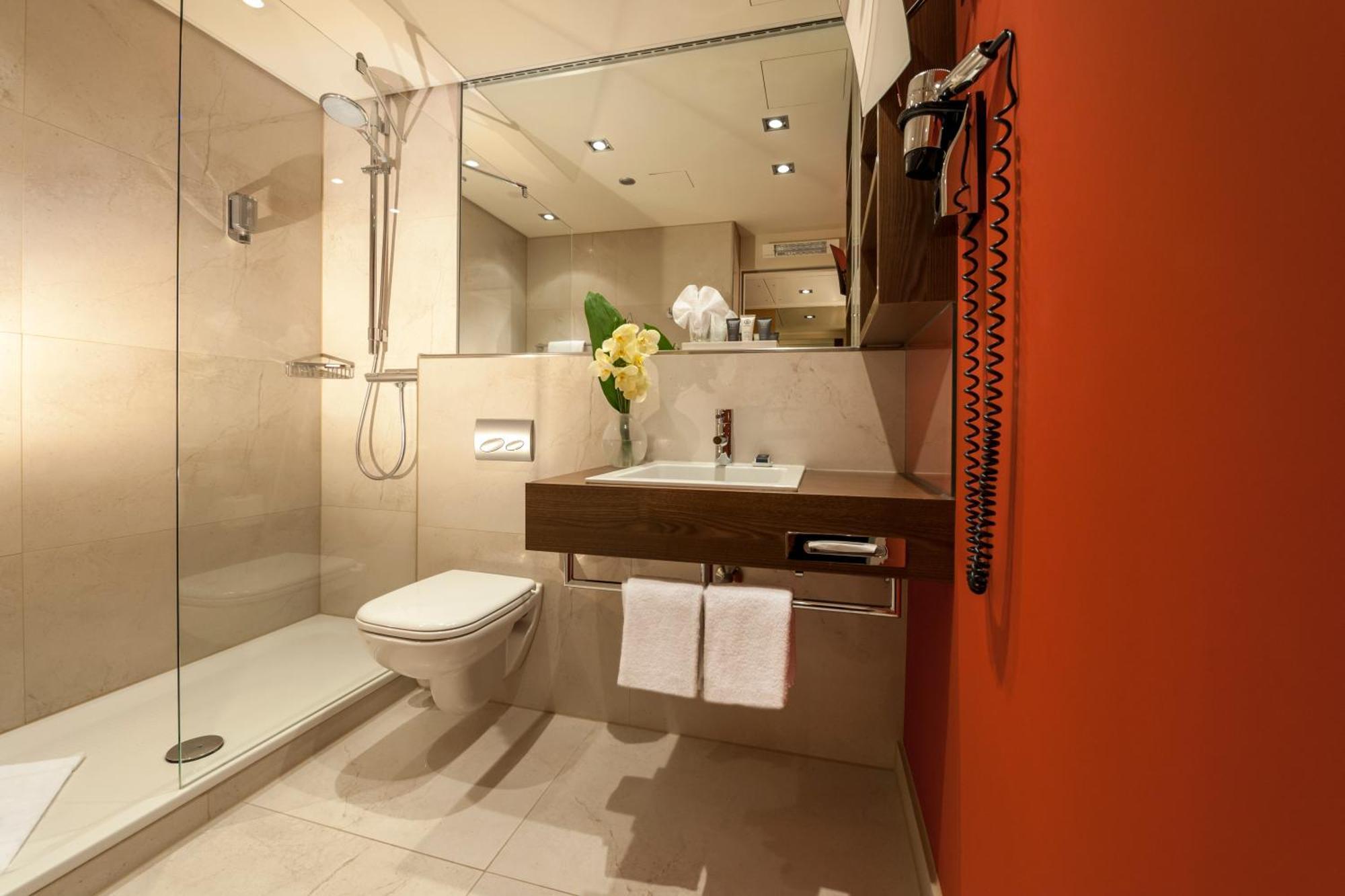 Dorint Main Taunus Zentrum Frankfurt Sulzbach Sulzbach  Ngoại thất bức ảnh